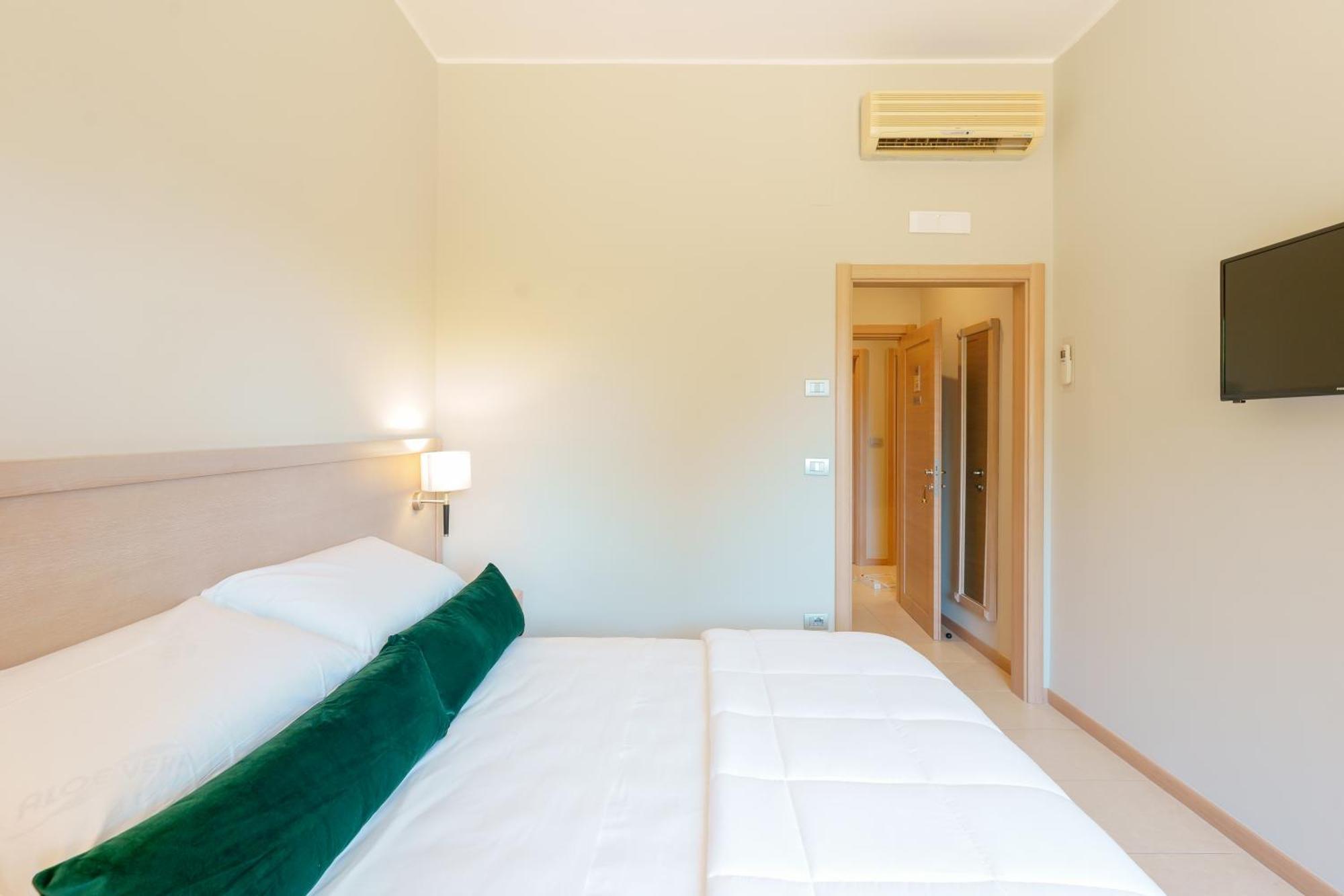 Dimora Lucia Hotel Martina Franca Exterior photo