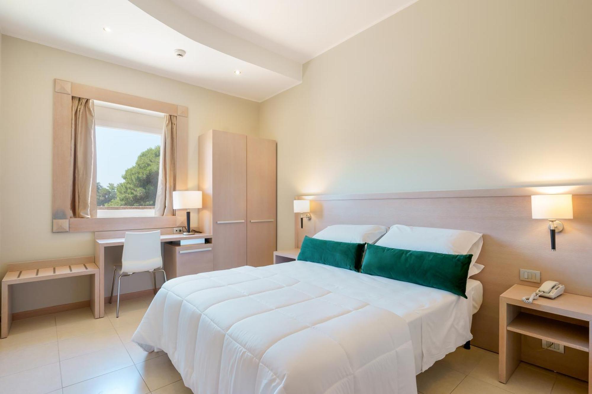 Dimora Lucia Hotel Martina Franca Exterior photo